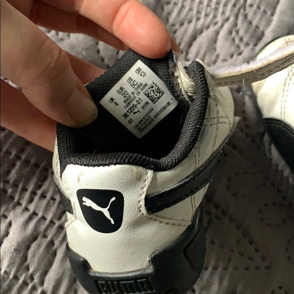Puma sneakers (toddler) - Picture 4 of 6